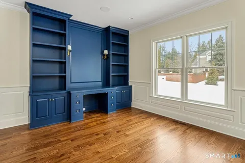 $2,695,000 | 87 Silver Hill Road, Ridgefield, CT 06877