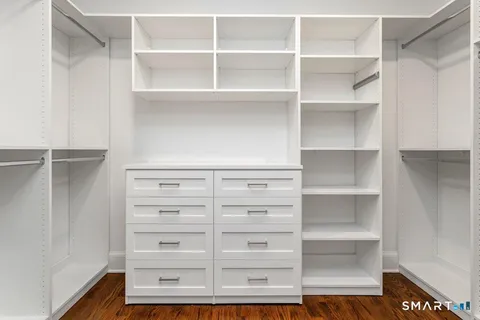 $2,695,000 | 87 Silver Hill Road, Ridgefield, CT 06877