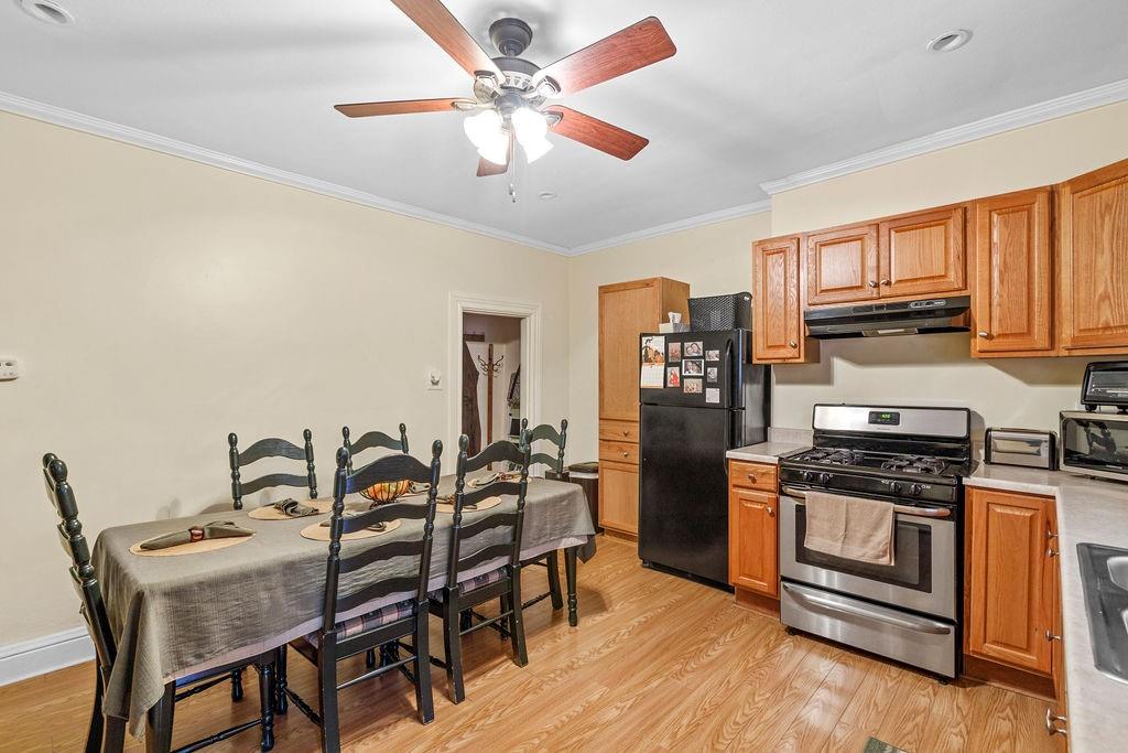 104 Munson Avenue McKees Rocks, PA 15136 - Photo 6 of 19 Gallery Image 6