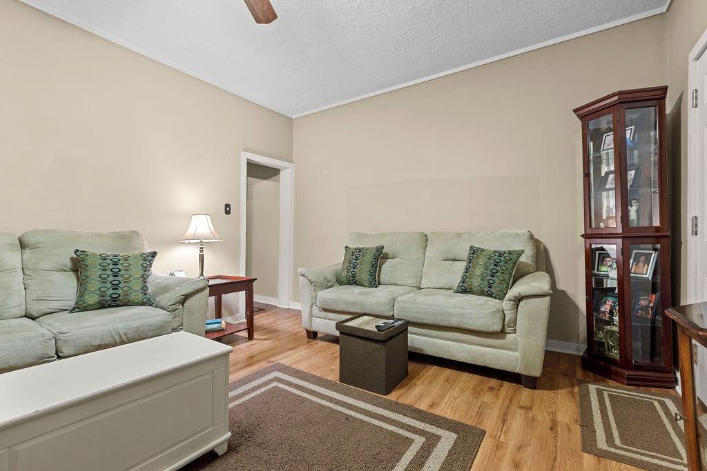 104 Munson Avenue McKees Rocks, PA 15136 - Photo 9 of 19 Gallery Image 9