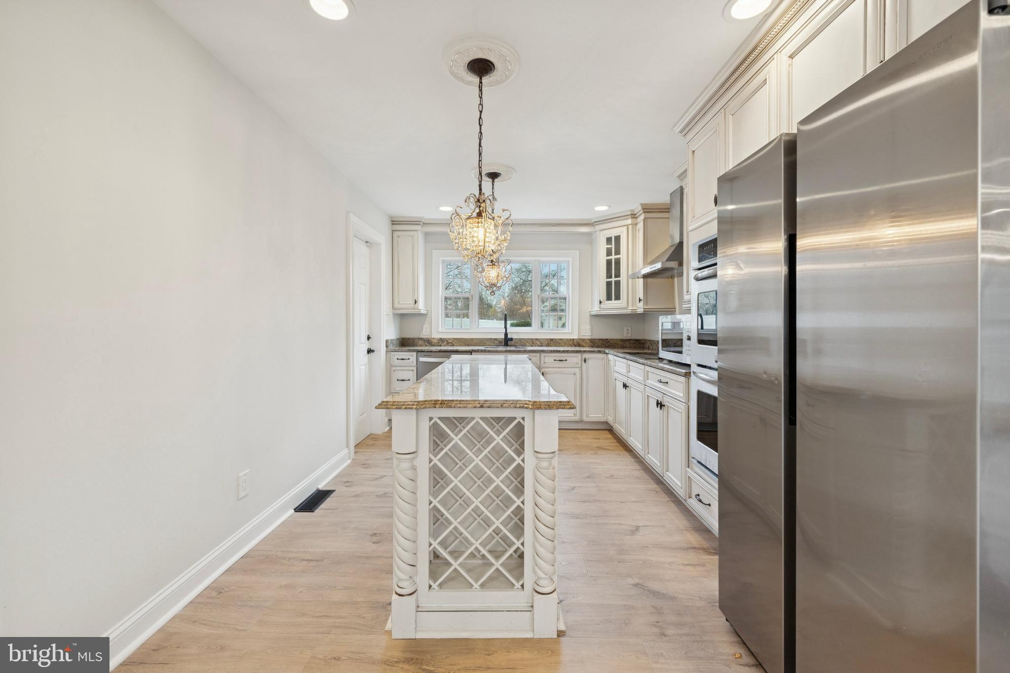 440 Rittenhouse Boulevard Jeffersonville, PA 19403 - Photo 13 of 45 a very nice looking kitchen with a chandelier