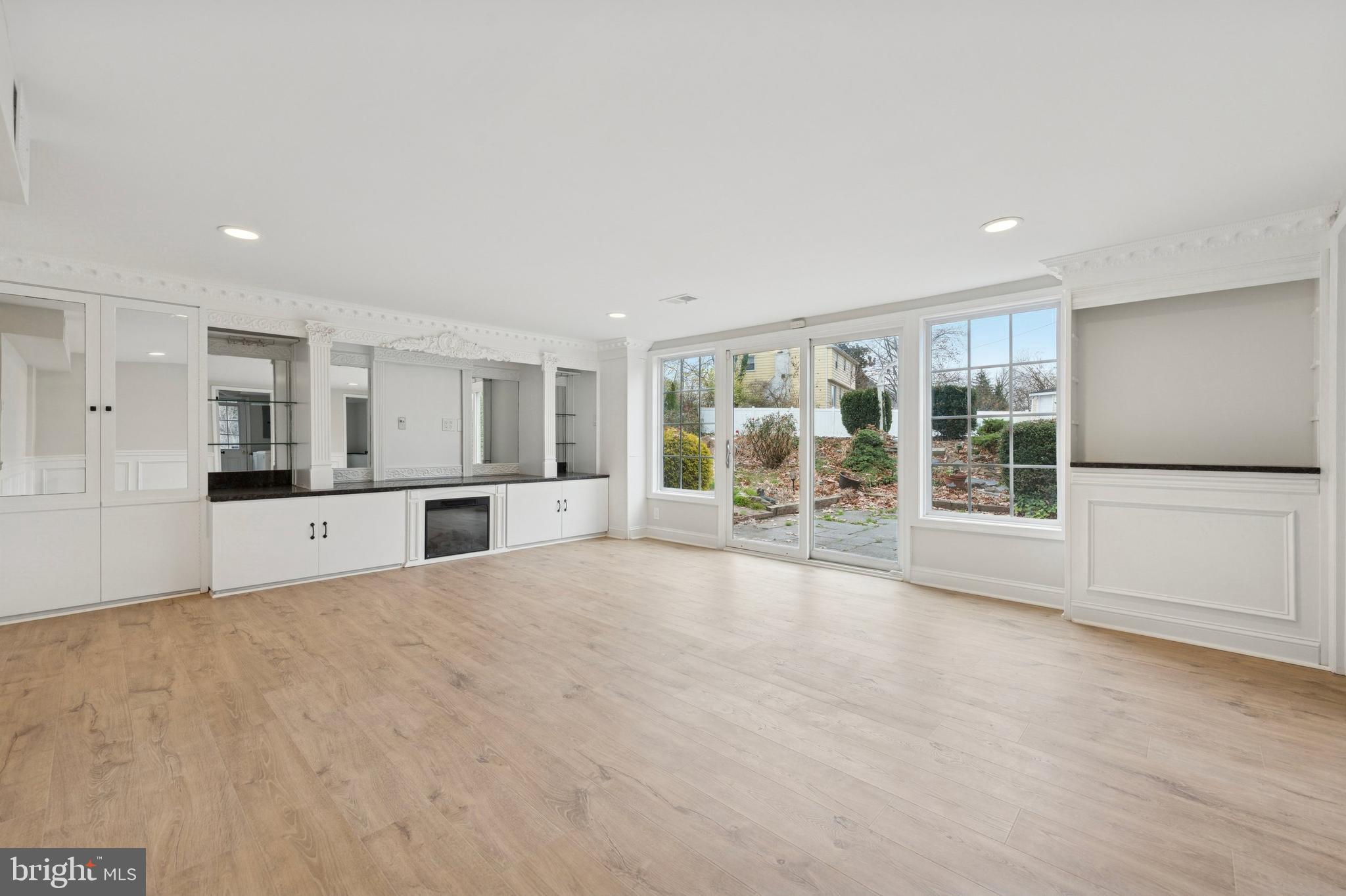 440 Rittenhouse Boulevard Jeffersonville, PA 19403 - Photo 19 of 45 a view of an empty room with a window