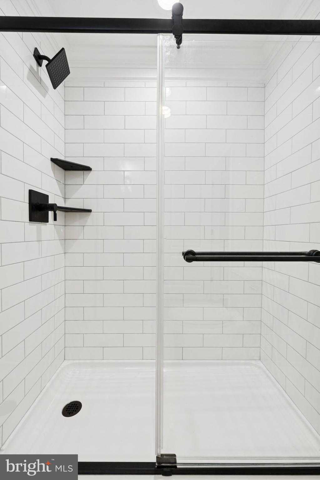 440 Rittenhouse Boulevard Jeffersonville, PA 19403 - Photo 27 of 45 a bathroom with a shower