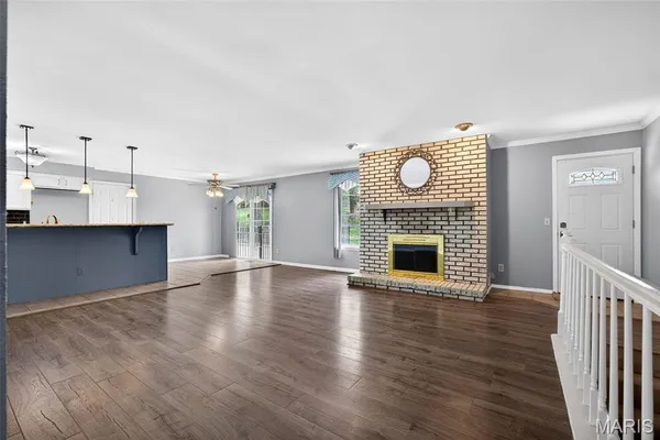 $335,000 | 24 Parkwood Drive, St. Peters, MO 63376