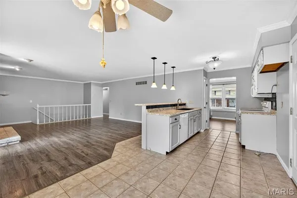 $335,000 | 24 Parkwood Drive, St. Peters, MO 63376