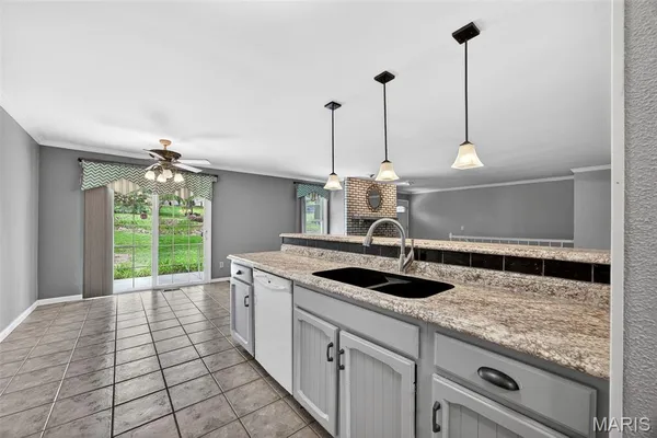 $335,000 | 24 Parkwood Drive, St. Peters, MO 63376