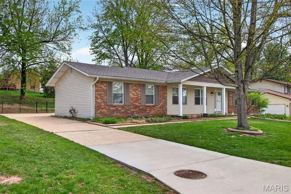 $335,000 | 24 Parkwood Drive, St. Peters, MO 63376