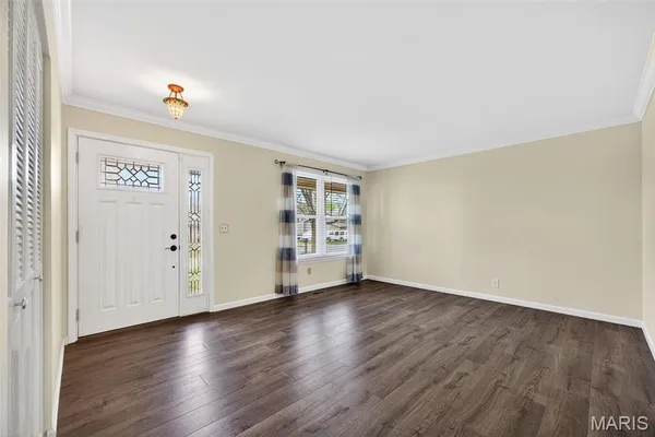 $335,000 | 24 Parkwood Drive, St. Peters, MO 63376