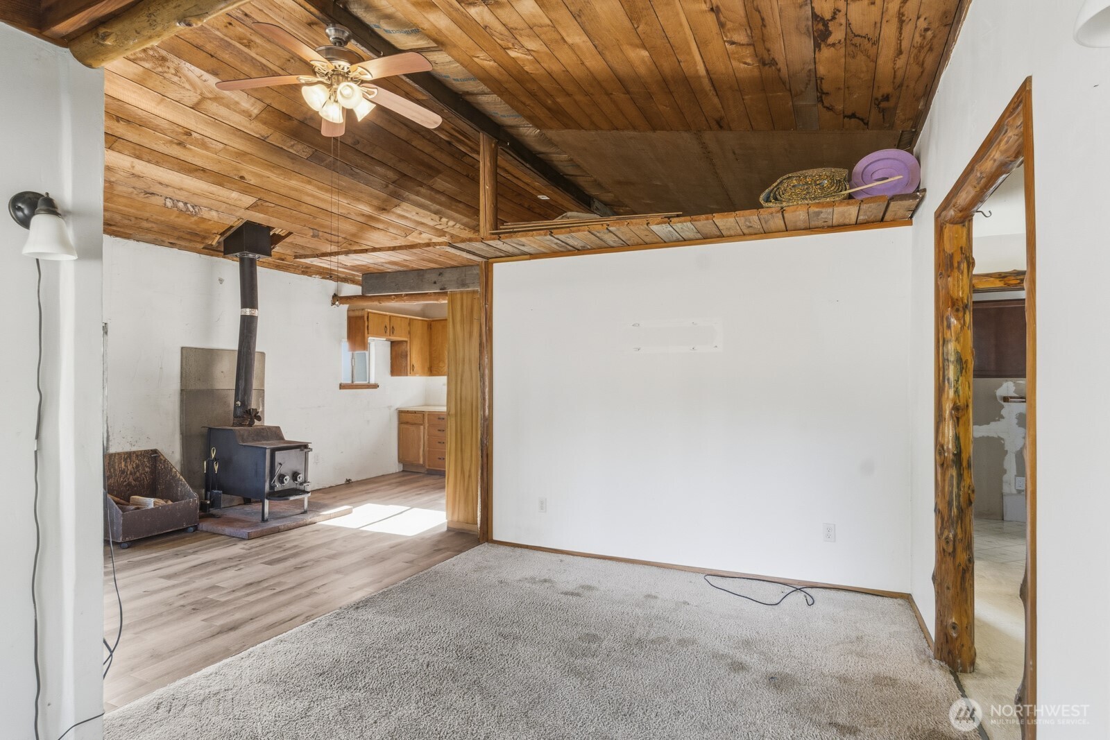 17328 Mulqueen Road Southeast Rainier, WA 98576 - Photo 15 of 24