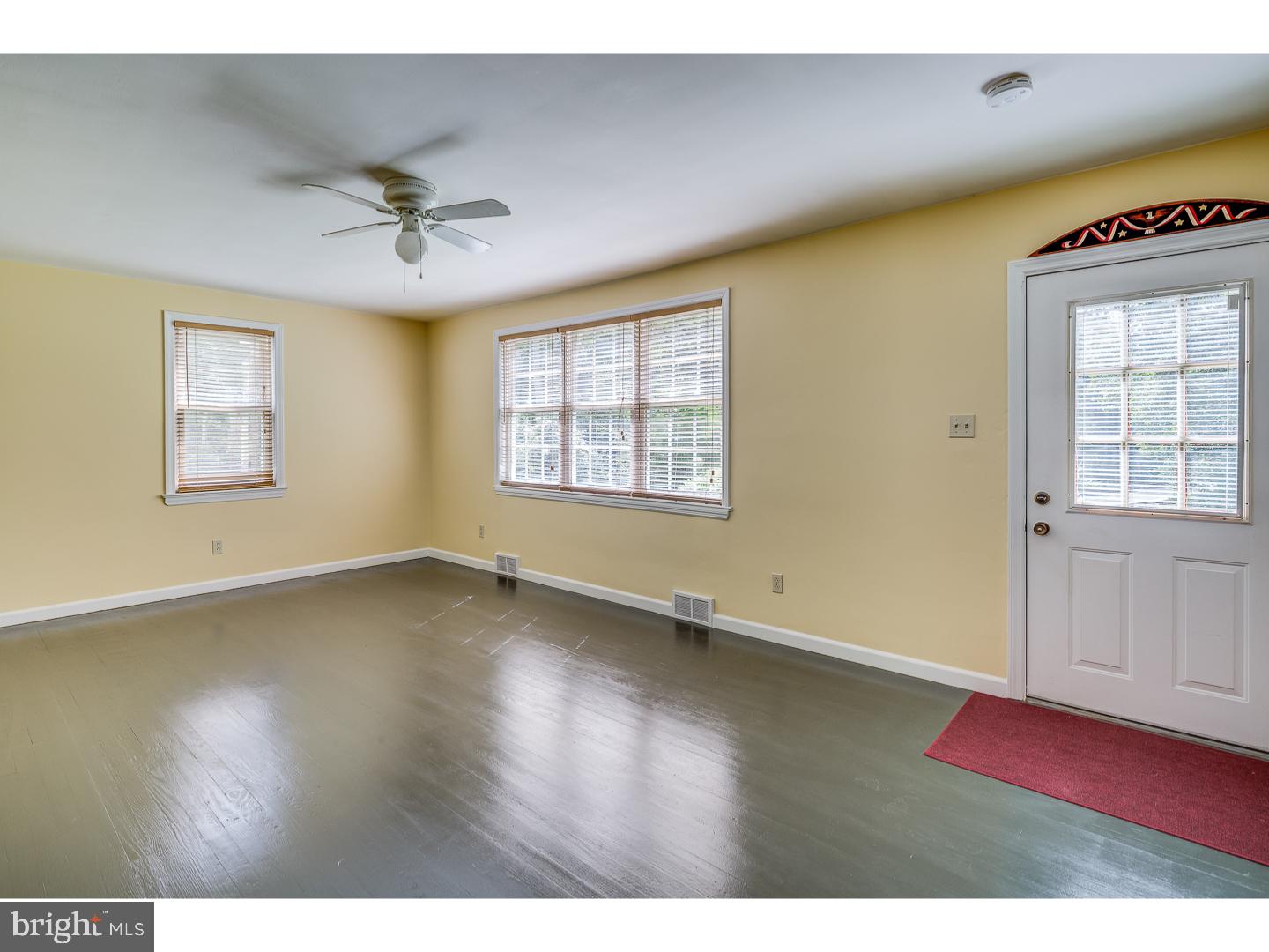199 Russell Mill Road Woolwich Township, NJ 08085 - Photo 5 of 24