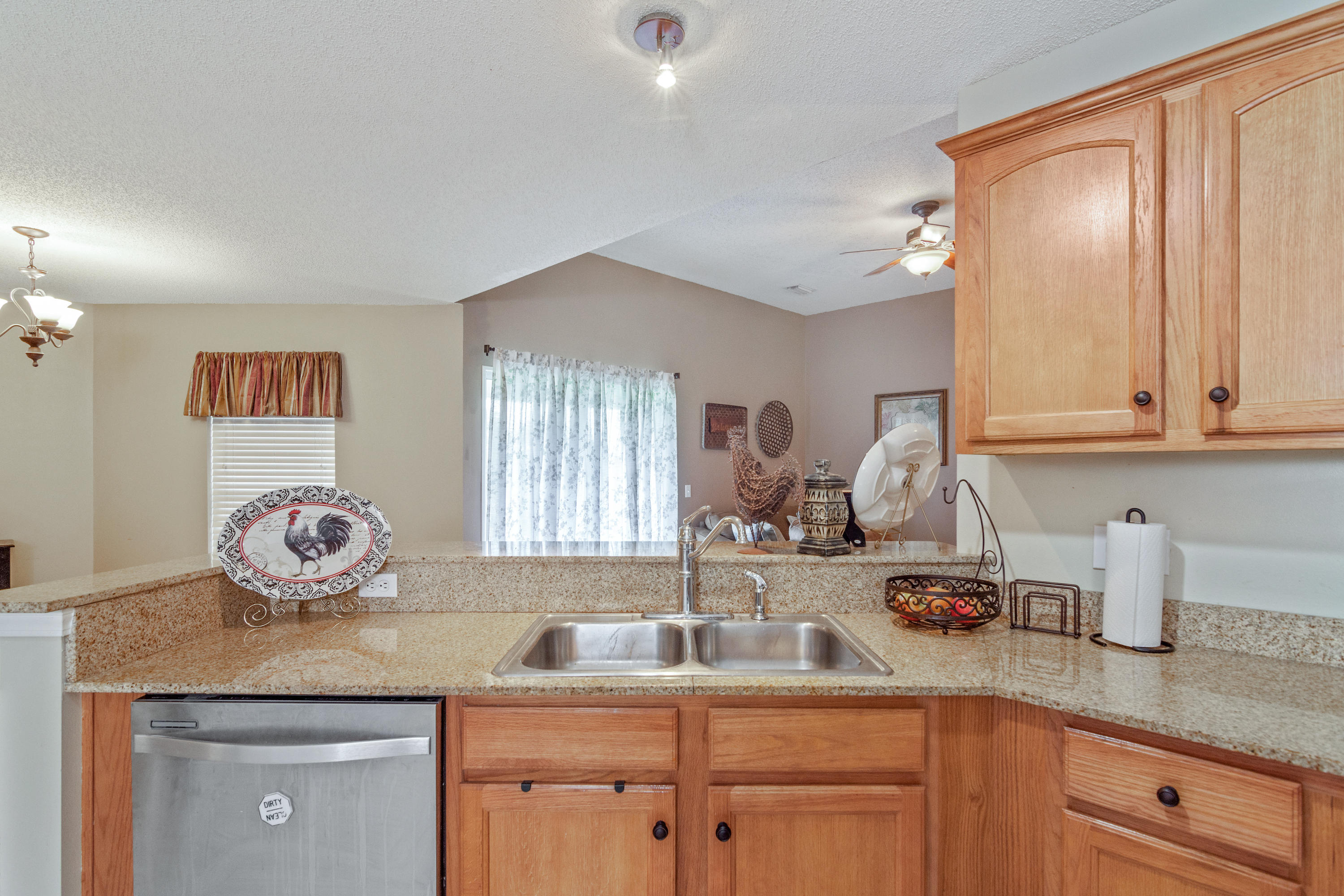 5215 Moore Loop Crestview, FL 32536 - Photo 15 of 31 Gallery Image 15