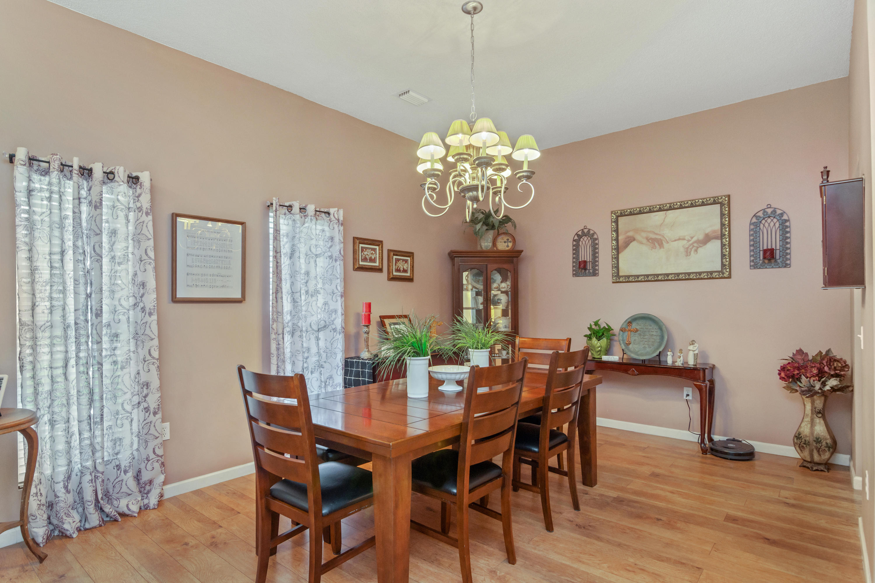 5215 Moore Loop Crestview, FL 32536 - Photo 5 of 31 Gallery Image 5