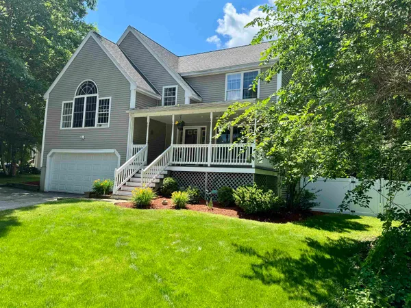 $642,000 | 20 Lamprey Village Drive, Epping, NH 03042