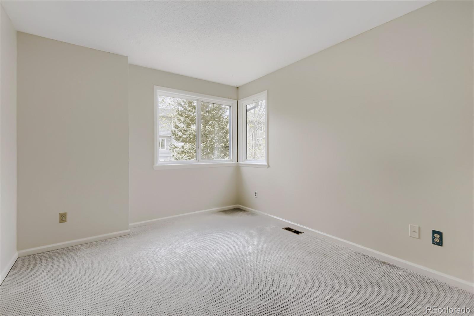 7005 Newhall Drive Highlands Ranch, CO 80130 - Photo 25 of 41
