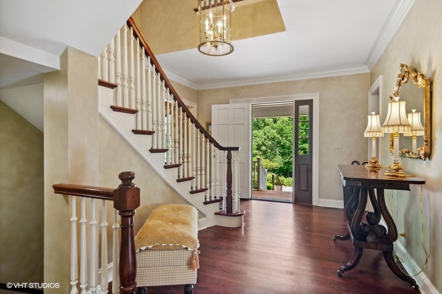 433 Signal Hill Road North Barrington, IL 60010 - Photo 4 of 44 a view of entryway with wooden floor