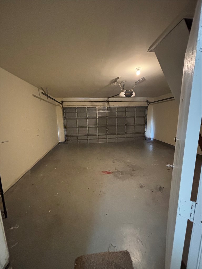 1006 Livermore Street Portland, TX 78374 - Photo 10 of 10 a view of an empty room