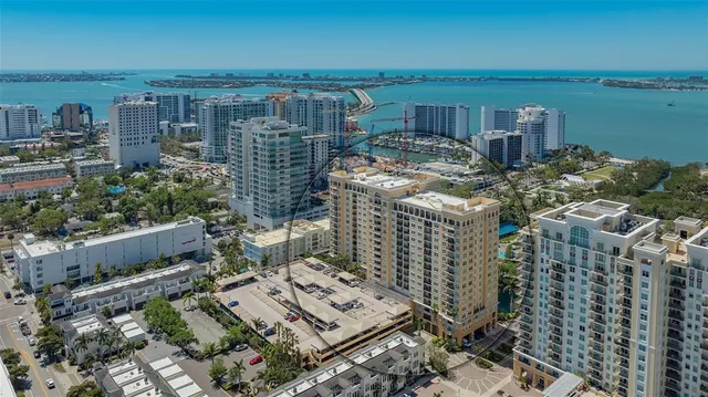 $519,500 | 750 North Tamiami Trail, Unit 304, Sarasota, FL 34236