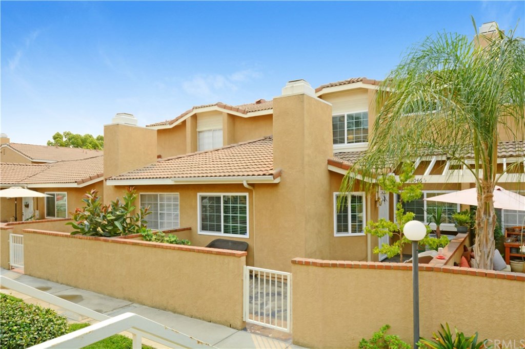 10046 Base Line Road, Unit 12 Rancho Cucamonga, CA 91701 - Photo 3 of 25