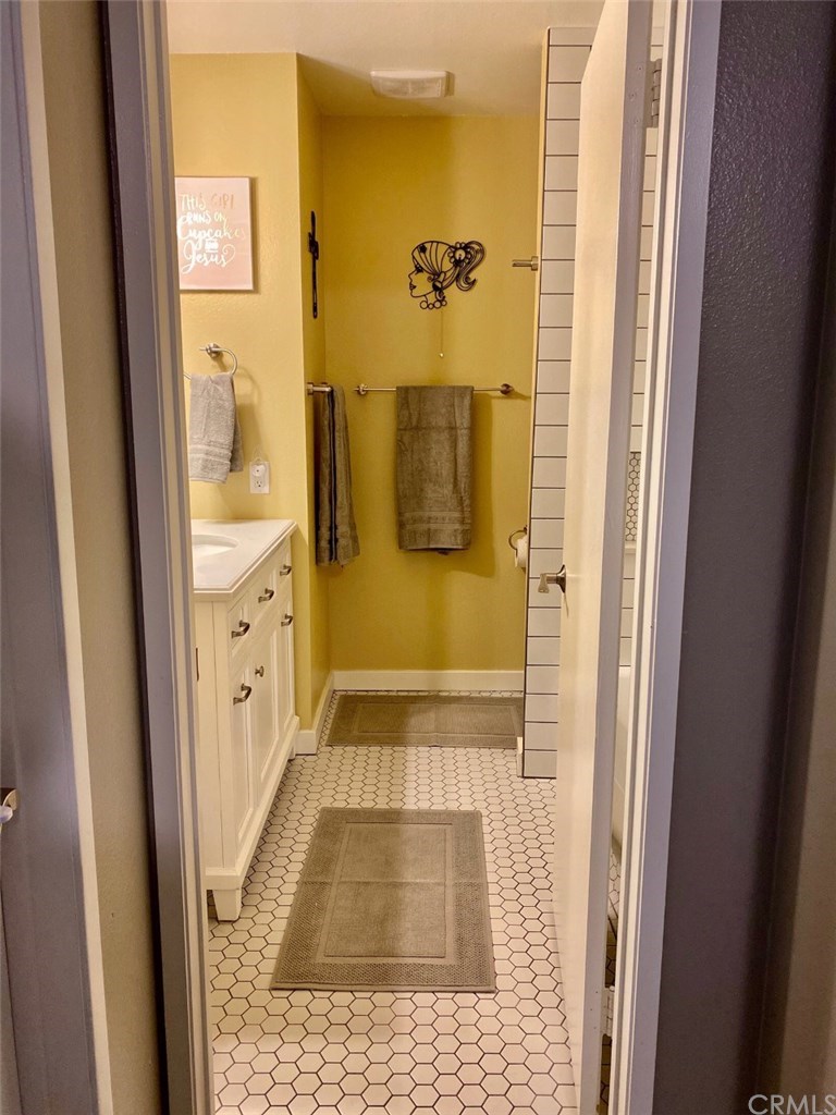 10046 Base Line Road, Unit 12 Rancho Cucamonga, CA 91701 - Photo 21 of 25