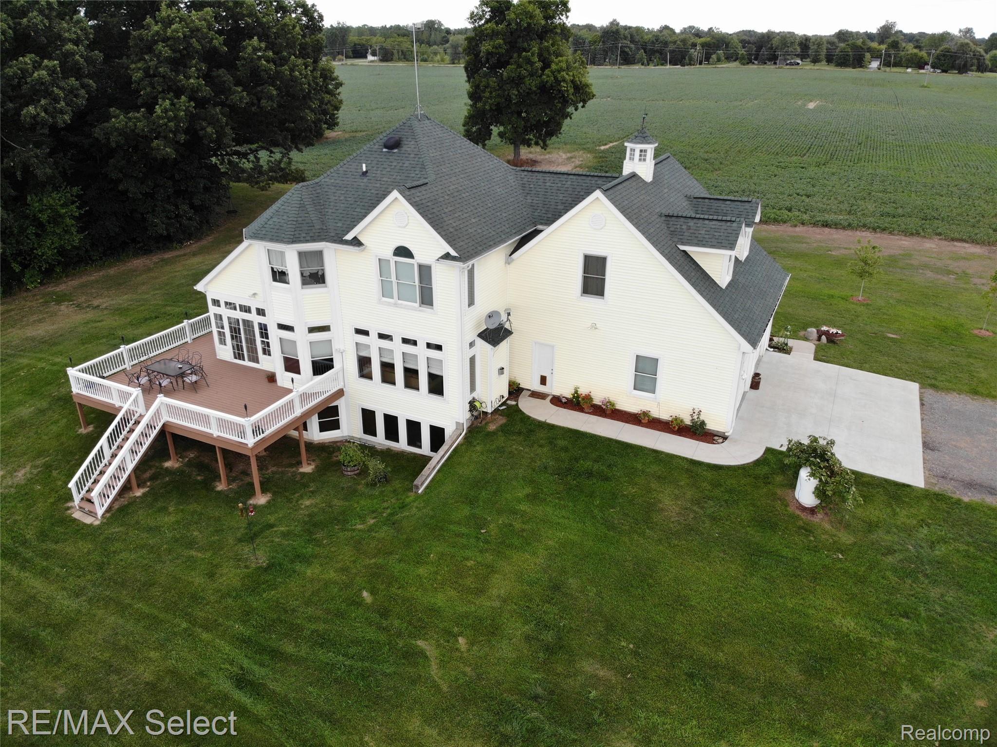3303 North Irish Road Davison, MI 48423 - Photo 72 of 91 3303 North Irish Road 014.JPG
