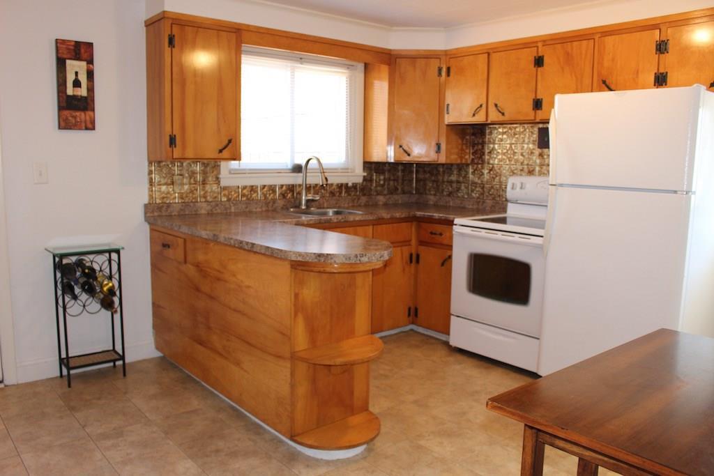 329 Maple Street Bangor, ME 04401 - Photo 3 of 35 Photo