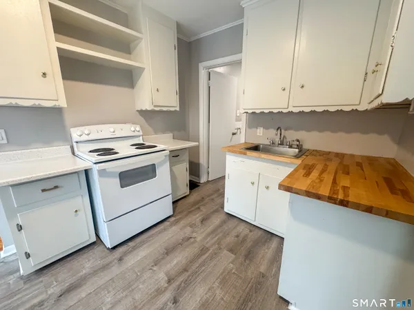 $1,775 | Undisclosed Address, Naugatuck, CT 06770