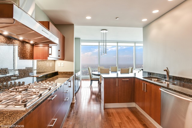 401 North Wabash Avenue, Unit 80B Chicago, IL 60611 - Photo 9 of 17