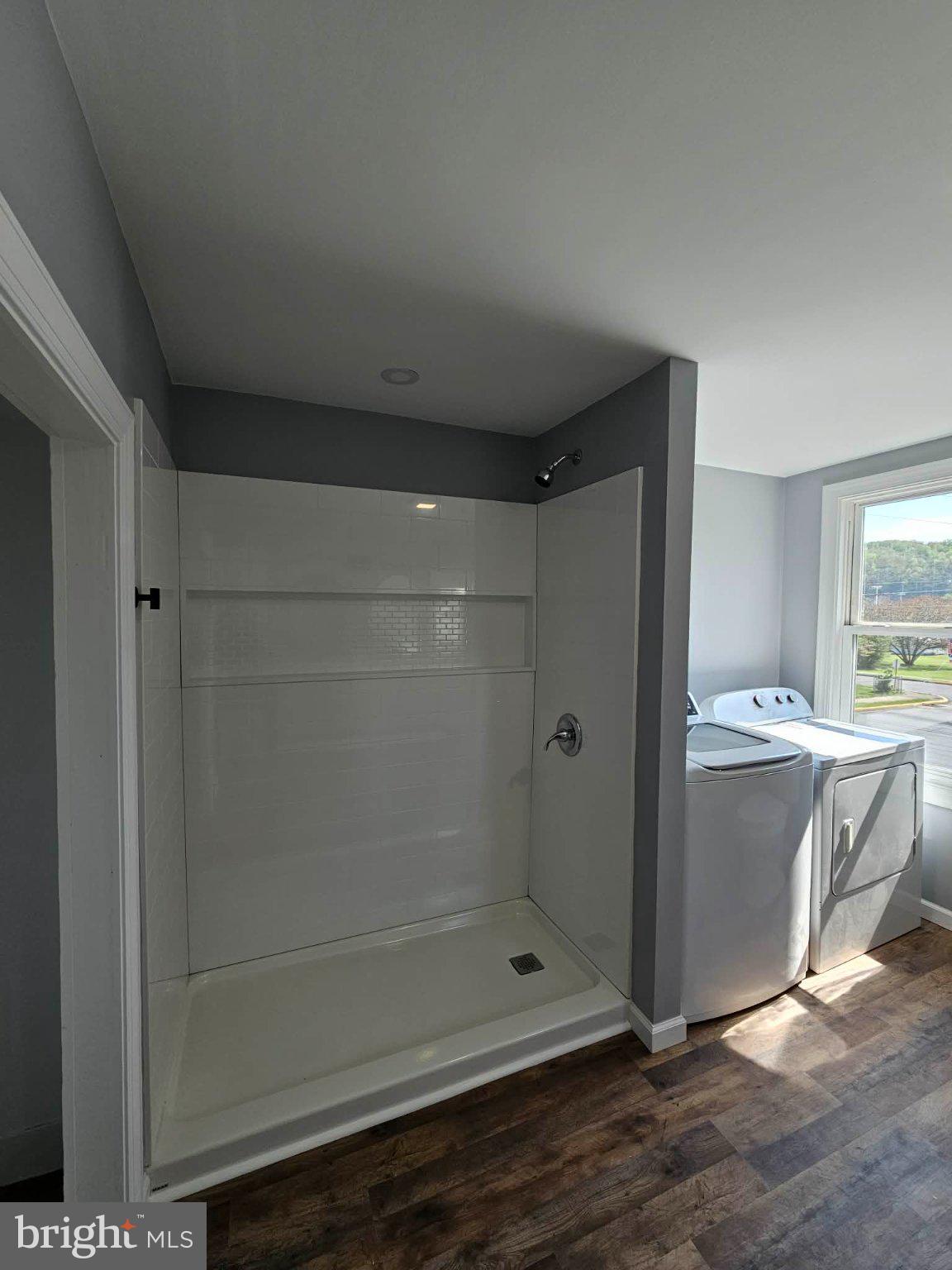 9 West Sherman Street Mount Union, PA 17066 - Photo 13 of 24 Bright and modern laundry retreat.