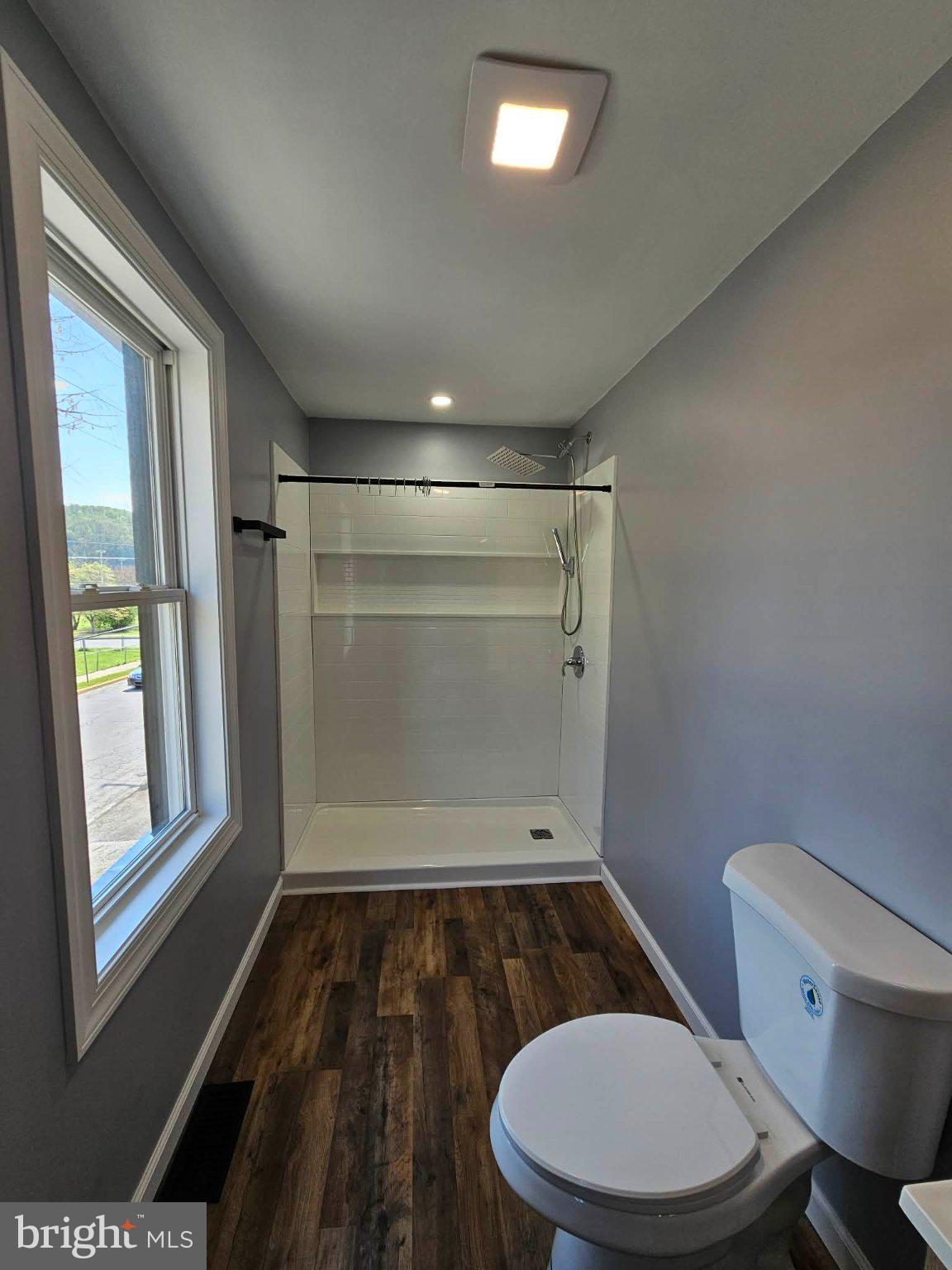9 West Sherman Street Mount Union, PA 17066 - Photo 18 of 24 Modern bathroom with natural light.