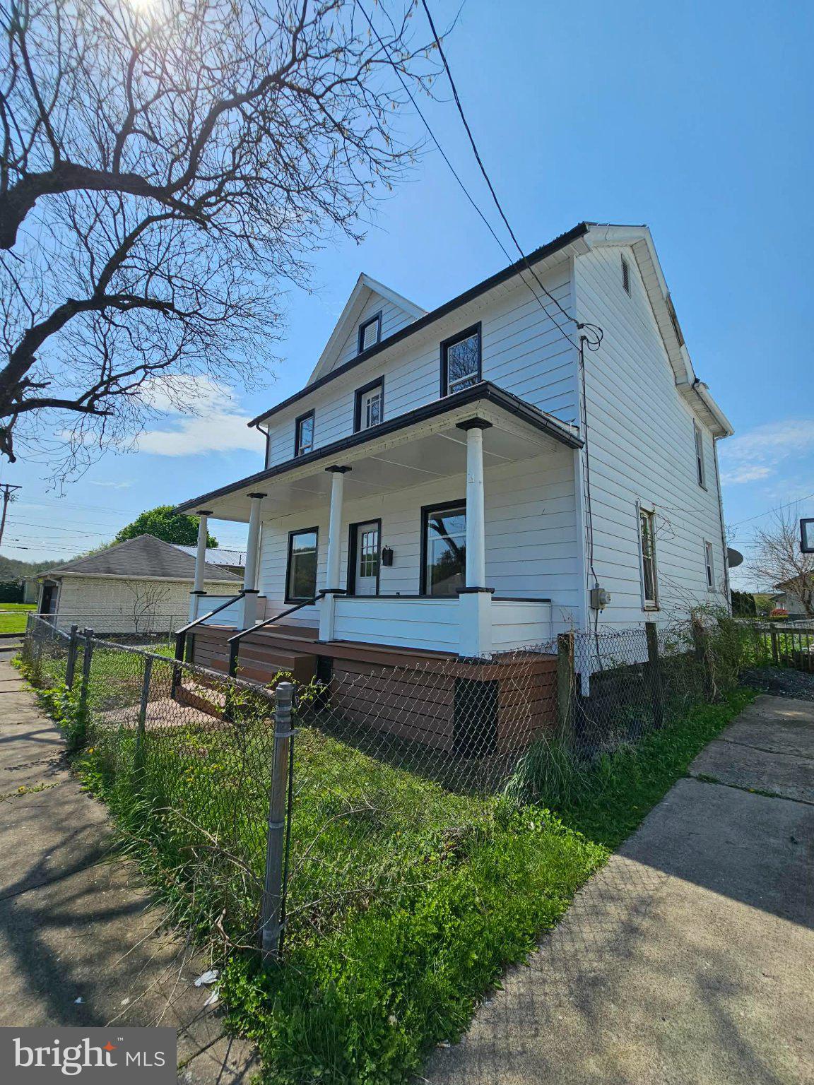 9 West Sherman Street Mount Union, PA 17066 - Photo 20 of 24 Charming two-story home with porch.