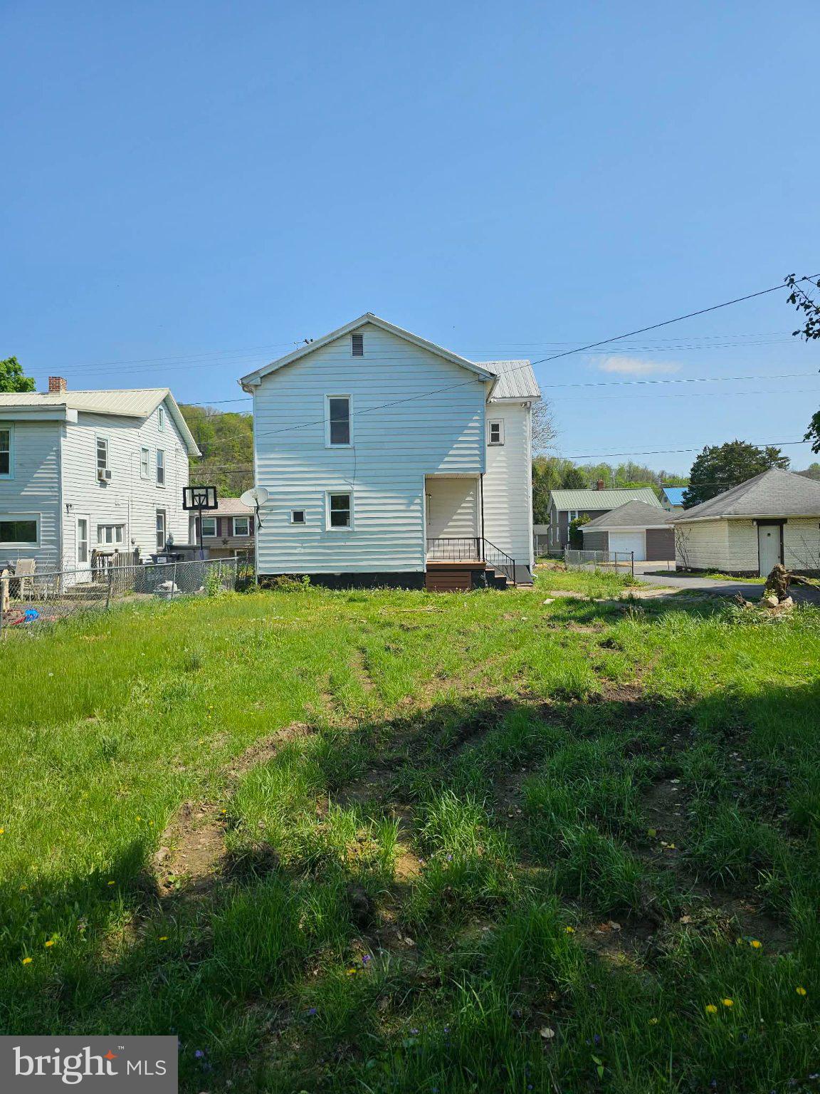 9 West Sherman Street Mount Union, PA 17066 - Photo 23 of 24 Charming home with spacious yard.