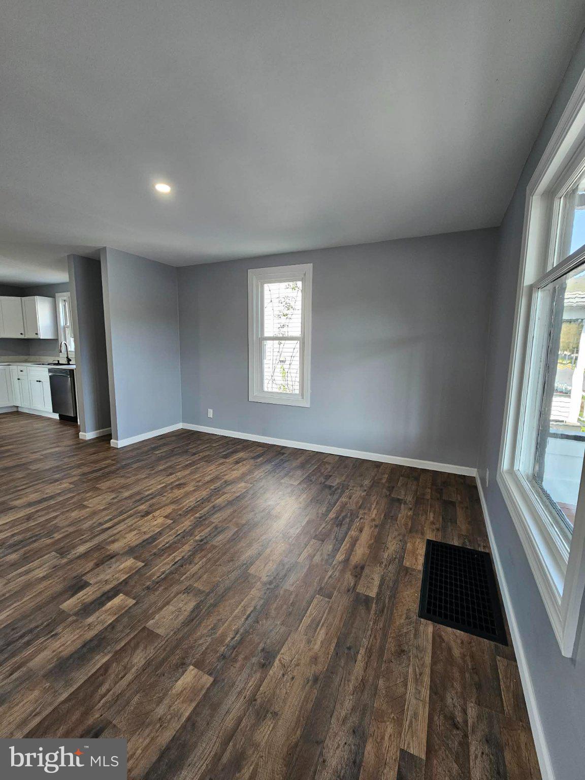 9 West Sherman Street Mount Union, PA 17066 - Photo 5 of 24 Spacious room with natural light.