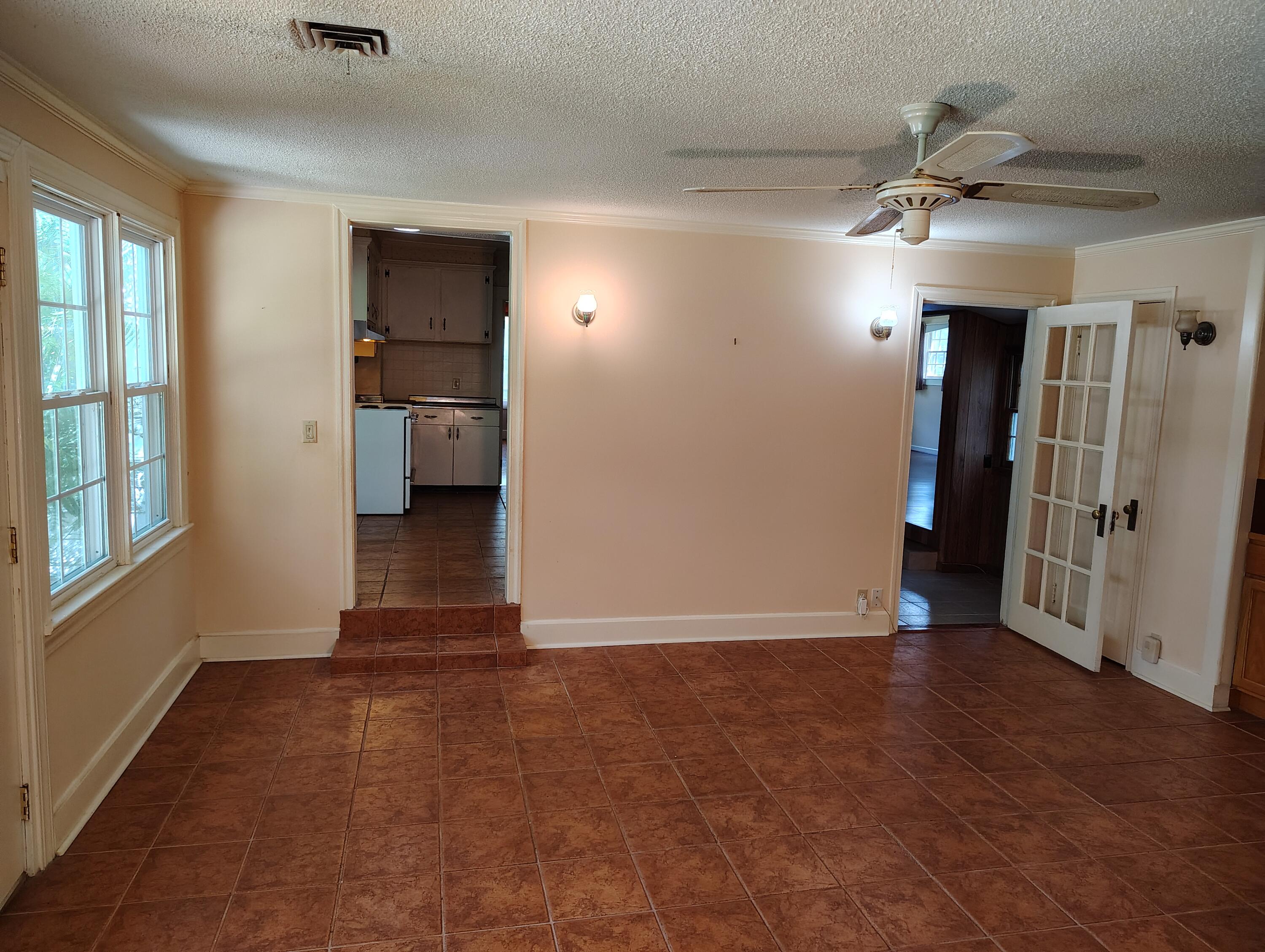 406 Thames Street Manning, SC 29102 - Photo 31 of 71