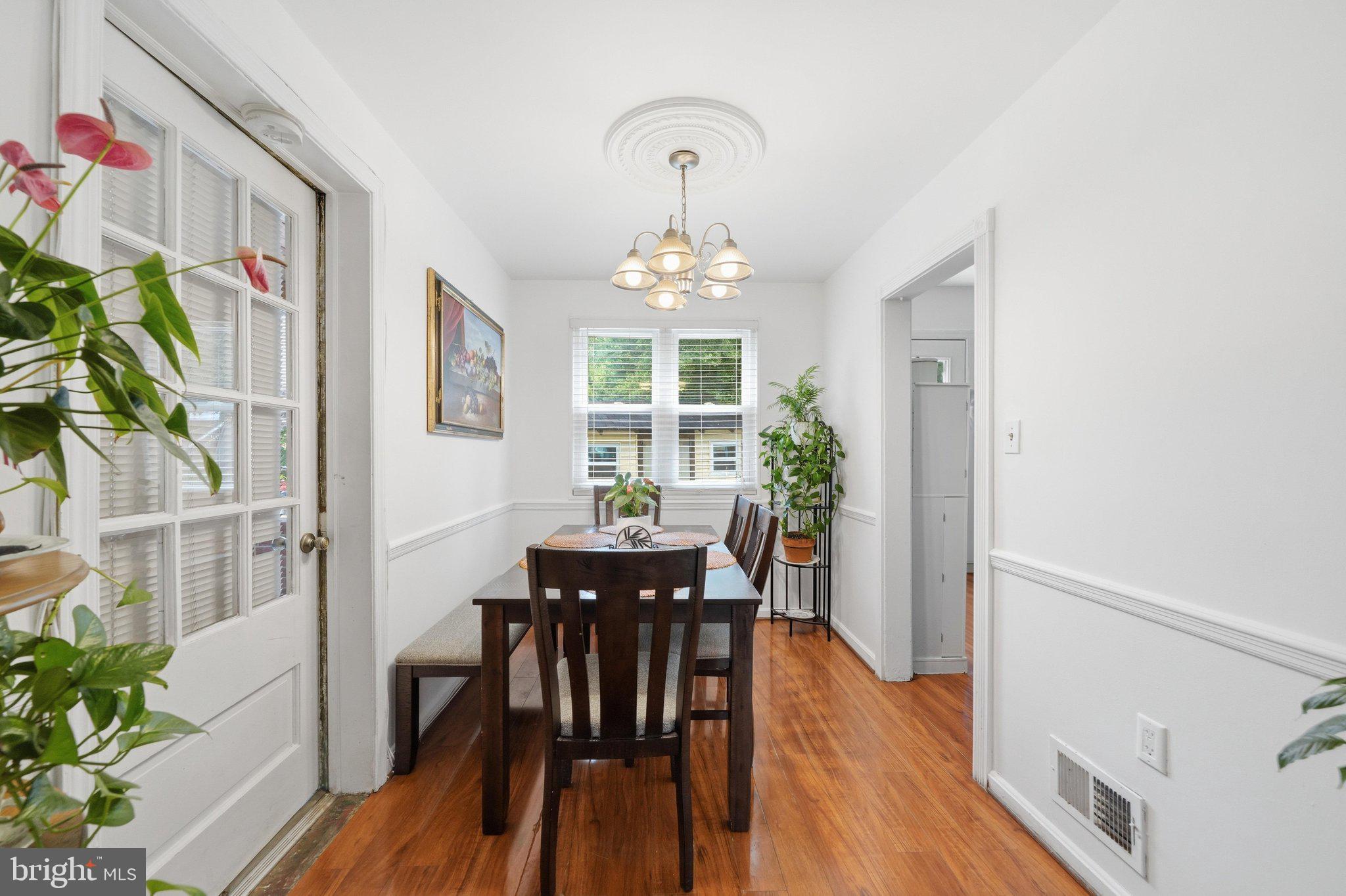 11931 Centerhill Street Silver Spring, MD 20902 - Photo 10 of 45