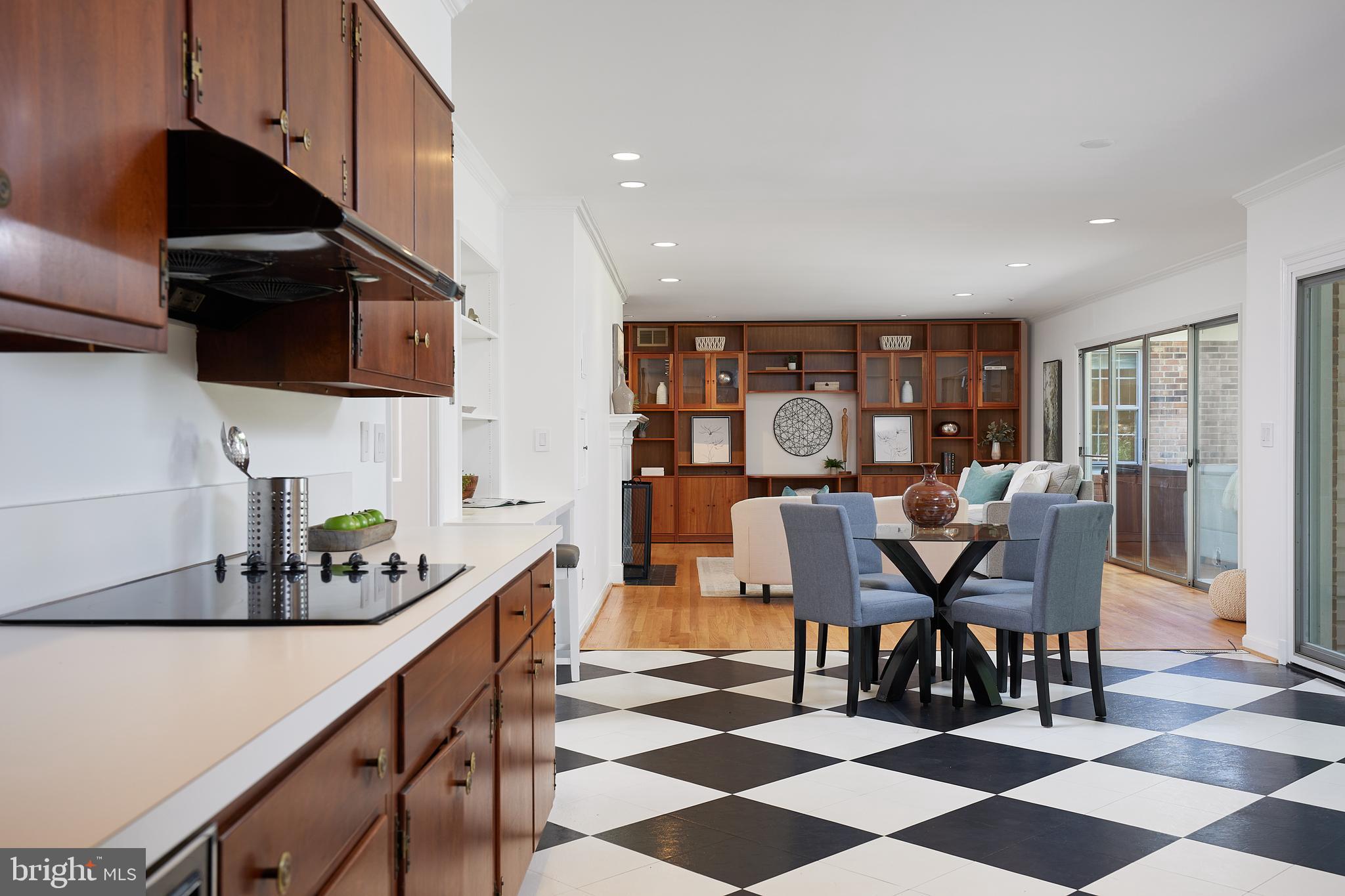 8710 Belmart Road Potomac, MD 20854 - Photo 14 of 56 kitchen/breakfast/family, a 47 ft expanse!