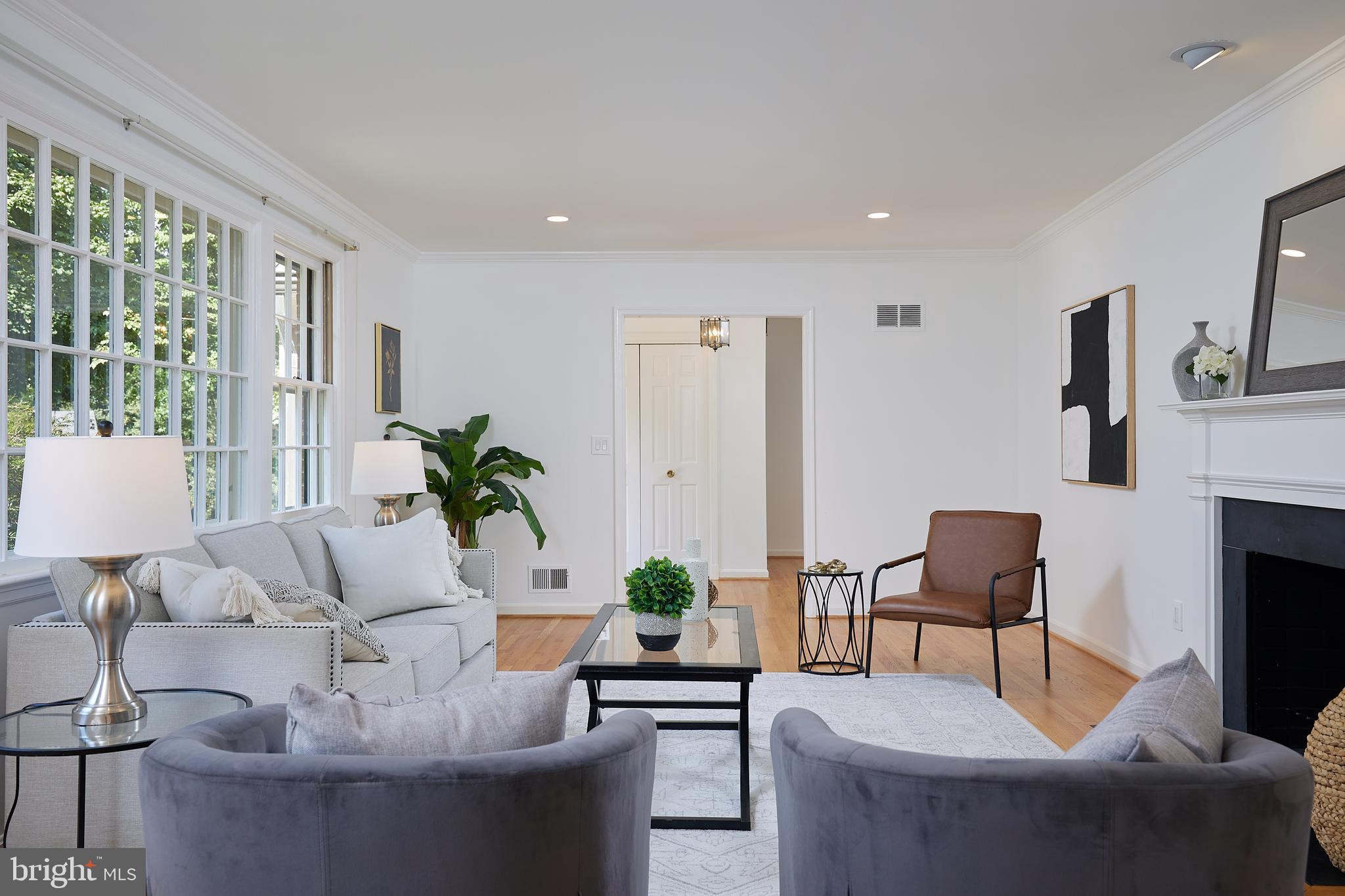 8710 Belmart Road Potomac, MD 20854 - Photo 8 of 56