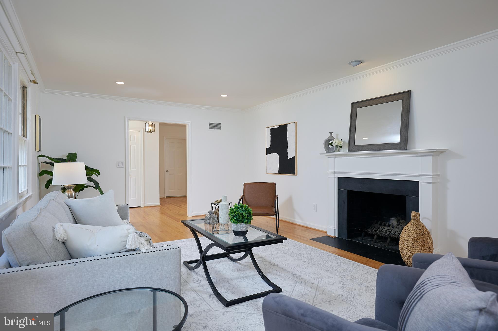 8710 Belmart Road Potomac, MD 20854 - Photo 9 of 56