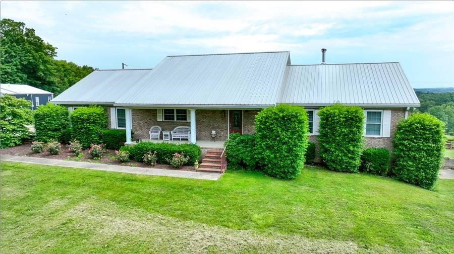 5820 Temple Hill Road Summer Shade, KY 42166 - Photo 2 of 35 Gallery Image 2