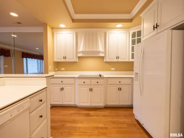 $365,000 | 414 Harbor Pointe Drive, East Peoria, IL 61611