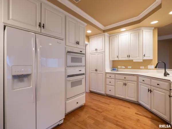 $365,000 | 414 Harbor Pointe Drive, East Peoria, IL 61611