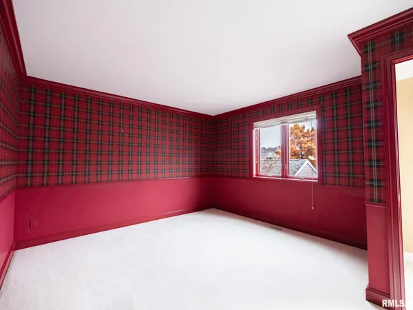 $365,000 | 414 Harbor Pointe Drive, East Peoria, IL 61611