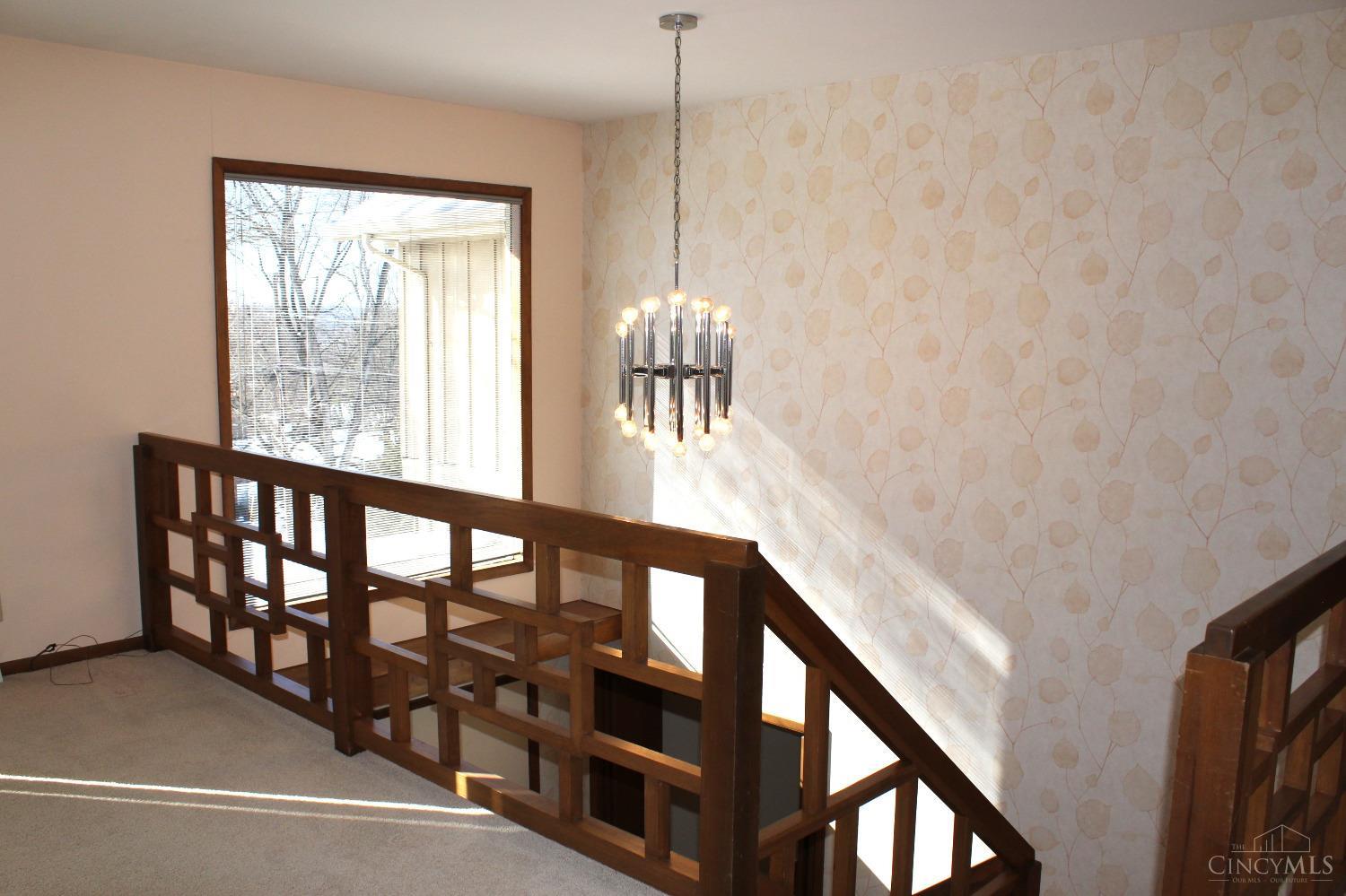 5870 Ropes Drive Cincinnati, OH 45244 - Photo 11 of 37 Gallery Image 11