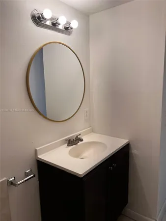 $152,000 | 498 Northwest 165th Street, Unit D303, Miami, FL 33169