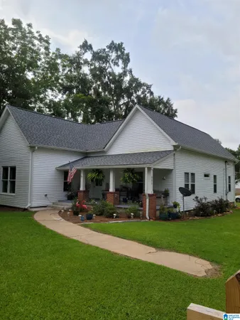 $254,500 | 327 2nd Street West, Wedowee, AL 36278