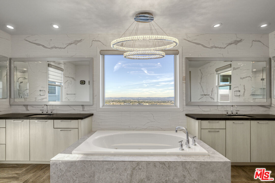 20124 Piccadilly Lane Porter Ranch, CA 91326 - Photo 34 of 56