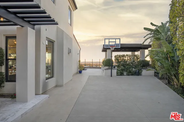 $16,500 | 20124 Piccadilly Lane, Porter Ranch, CA 91326