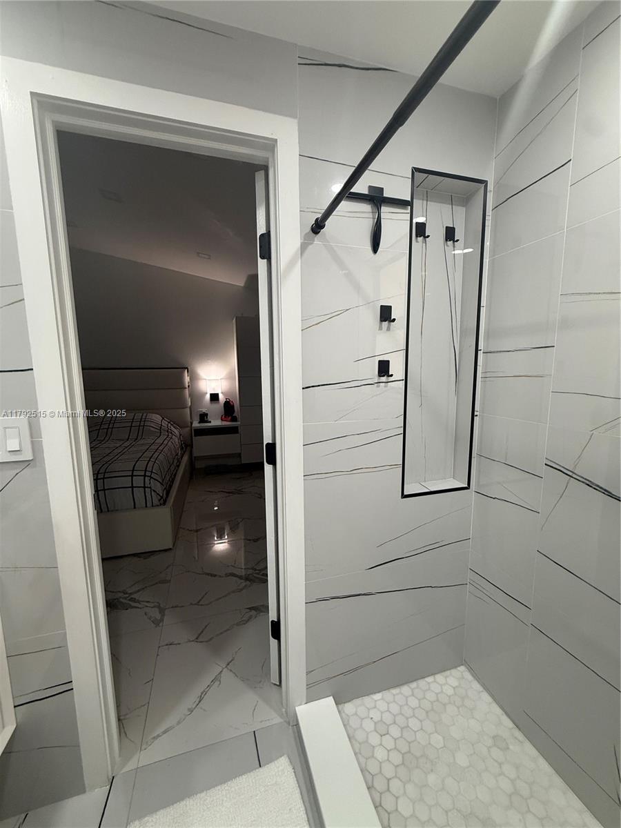 14712 Southwest 84th Terrace Miami, FL 33193 - Photo 14 of 28