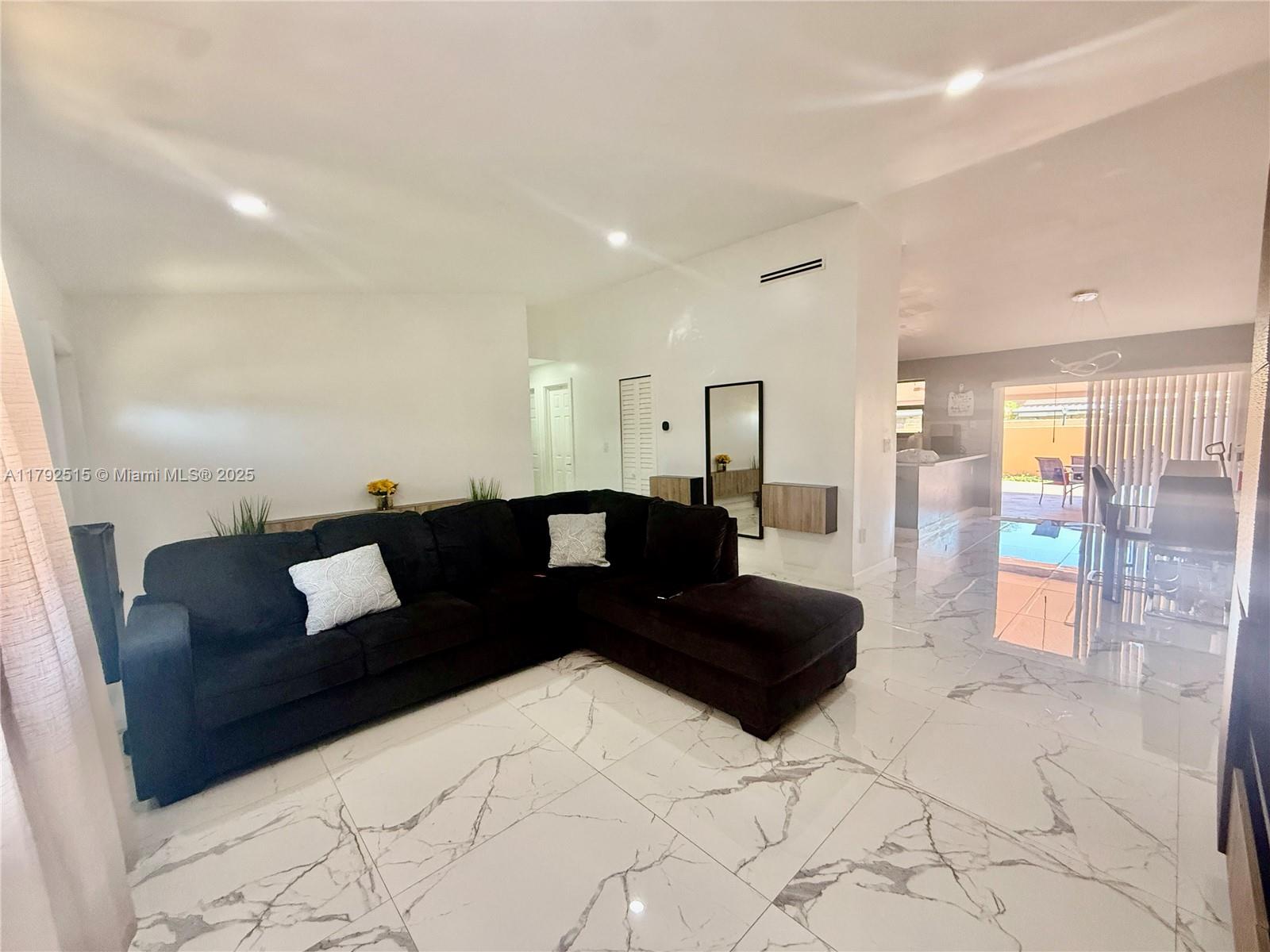 14712 Southwest 84th Terrace Miami, FL 33193 - Photo 24 of 28