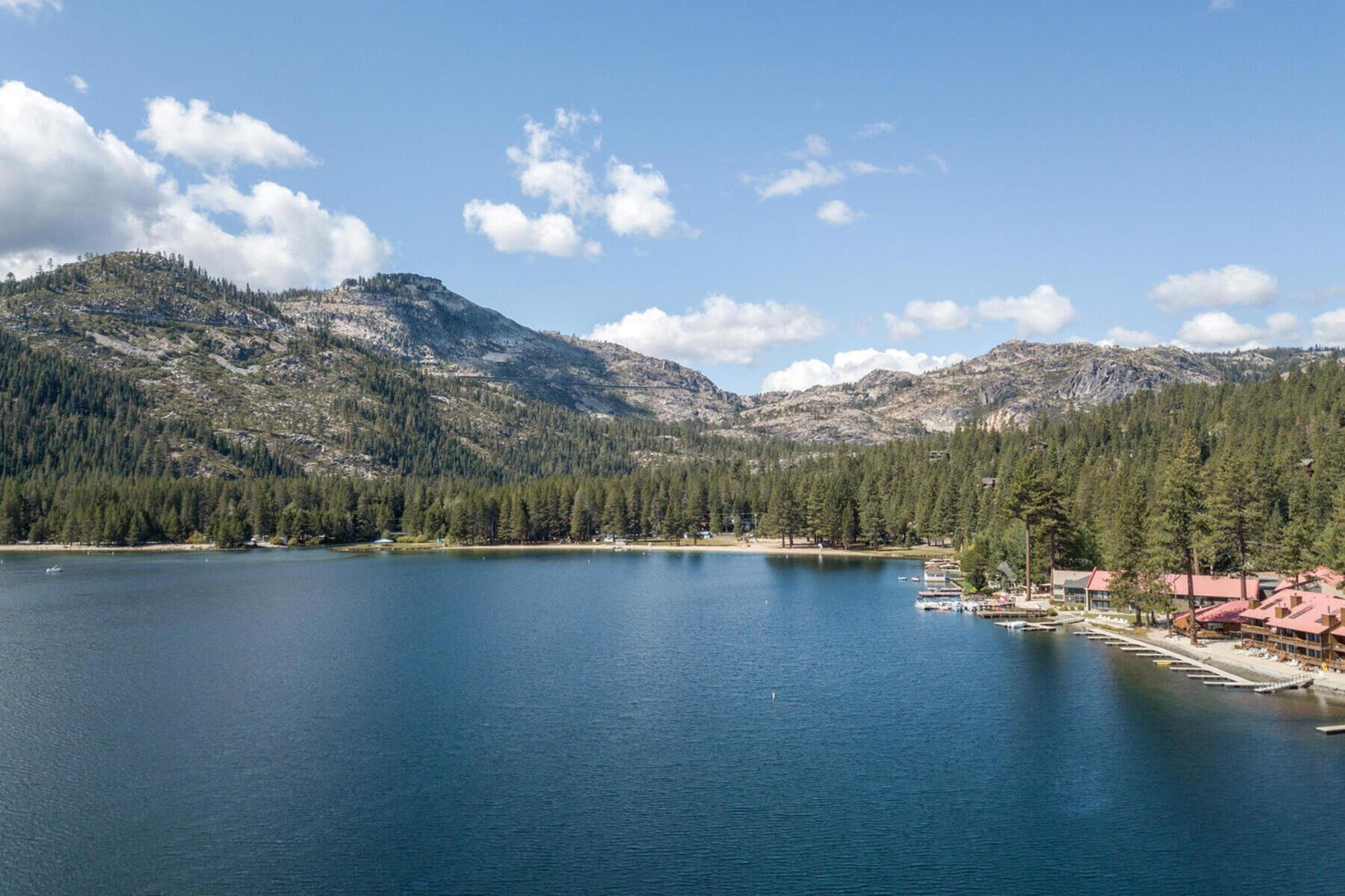 15775 Donner Pass Road, Unit 216 Truckee, CA 96161 - Photo 15 of 22