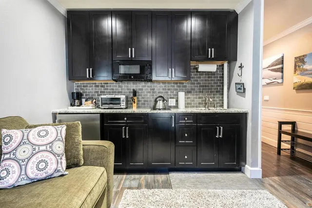 $325,000 | 15775 Donner Pass Road, Unit 216, Truckee, CA 96161